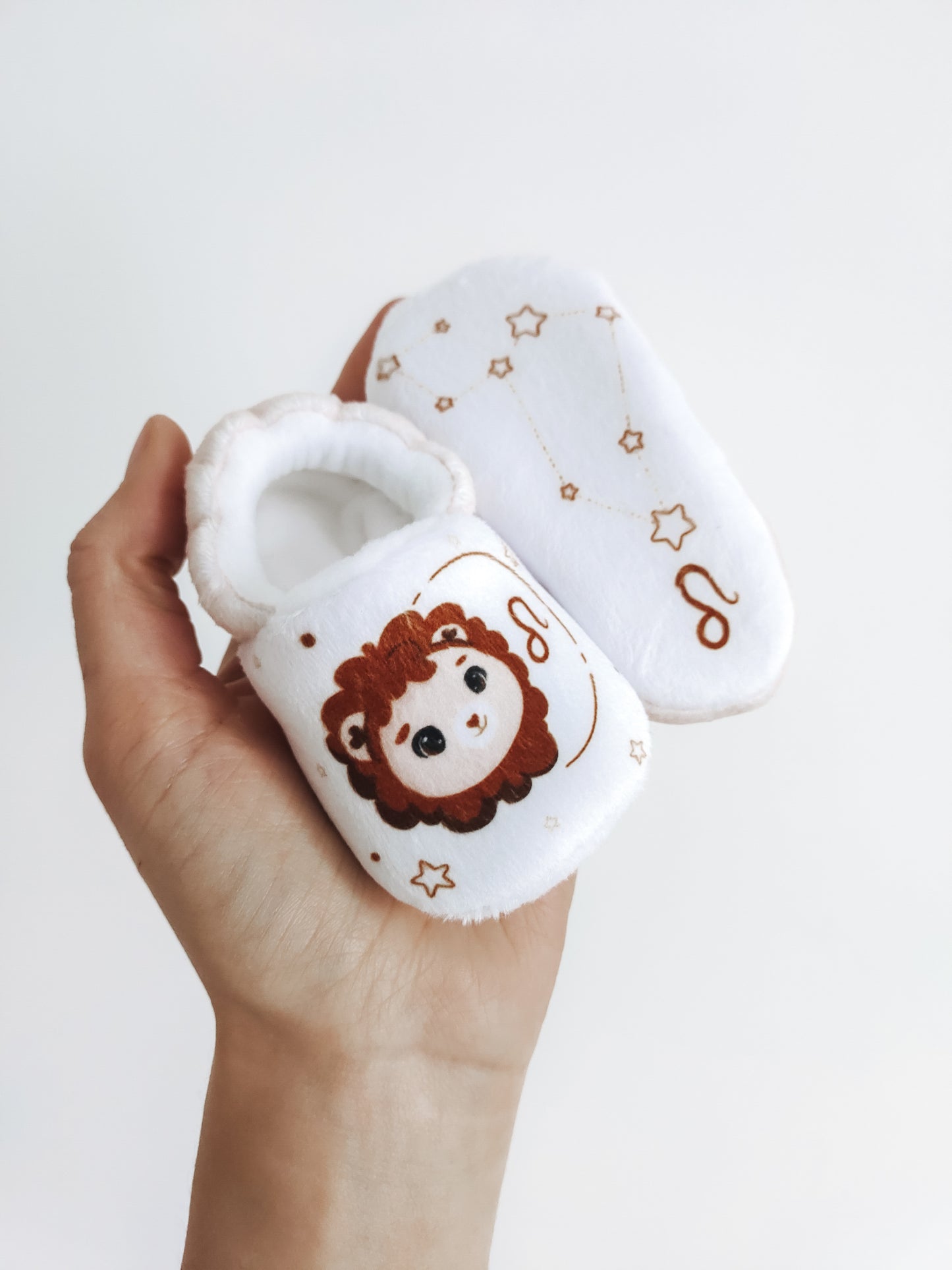 Chaussons Lion