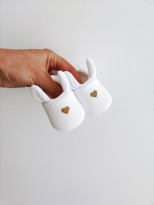 Chaussons pour bébé blanc coeur doré